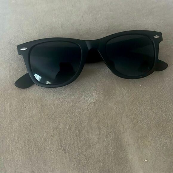 Marc New York Matte Black Sunglasses - New - Picture 1 of 8